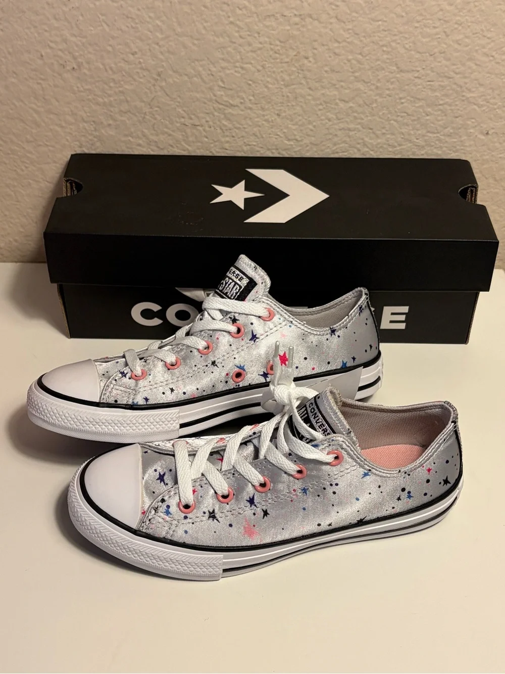 Converse Chuck Taylor All Star OX Junior 3 Silver Star Print Glitter 665360F NWT
